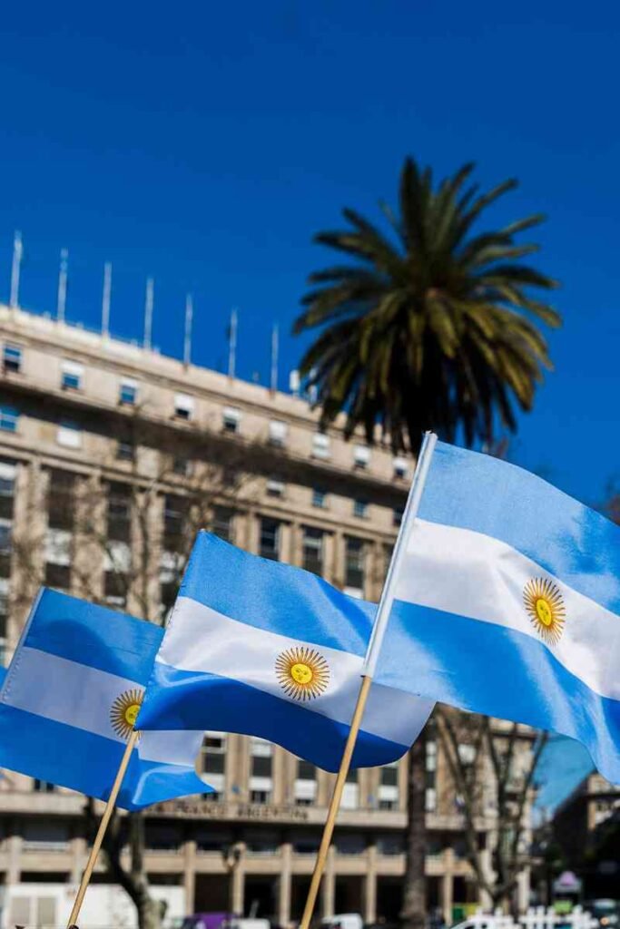 requirements to obtain the second argentine passport.