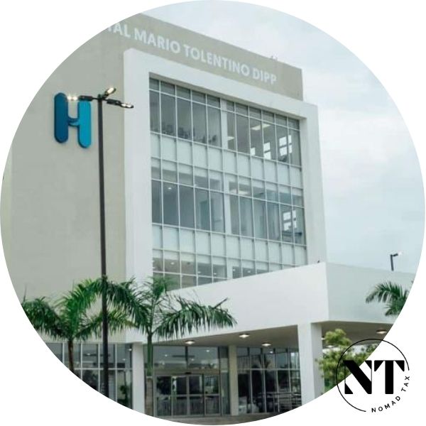 Front view of Hospital Tolentino in Santo Domingo, a private healthcare facility known for serving expatriates and locals with quality medical care.